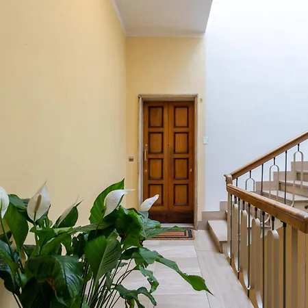 Vespucci 60 Luxury Apt With Garage And Balcony * Florence