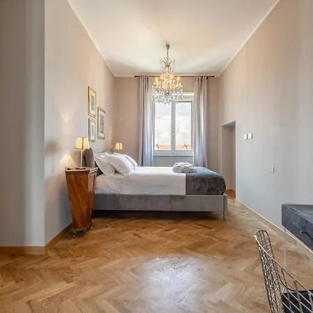 Apartment Vespucci 60 Luxury Apt With Garage And Balcony Florence