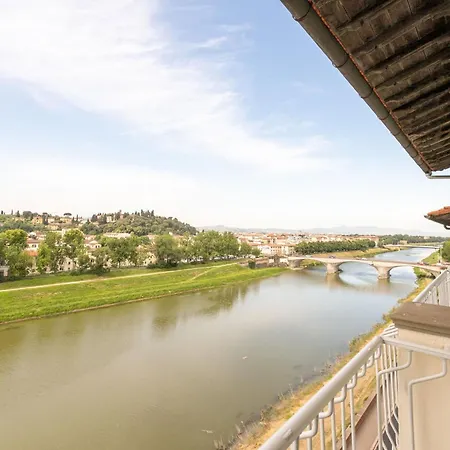 Apartment Vespucci 60 Luxury Apt With Garage And Balcony Florence