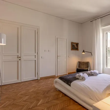Appartement Vespucci 60 Luxury Apt With Garage And Balcony
