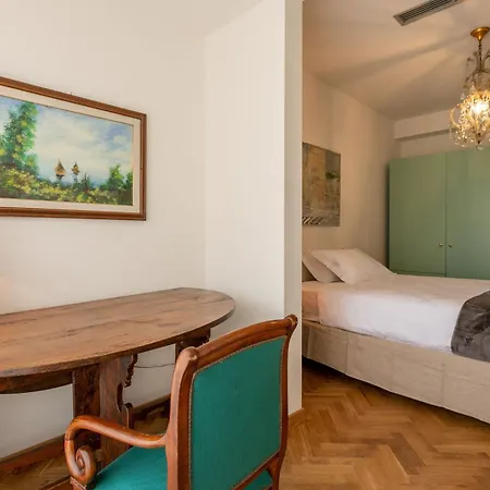 Appartement Vespucci 60 Luxury Apt With Garage And Balcony